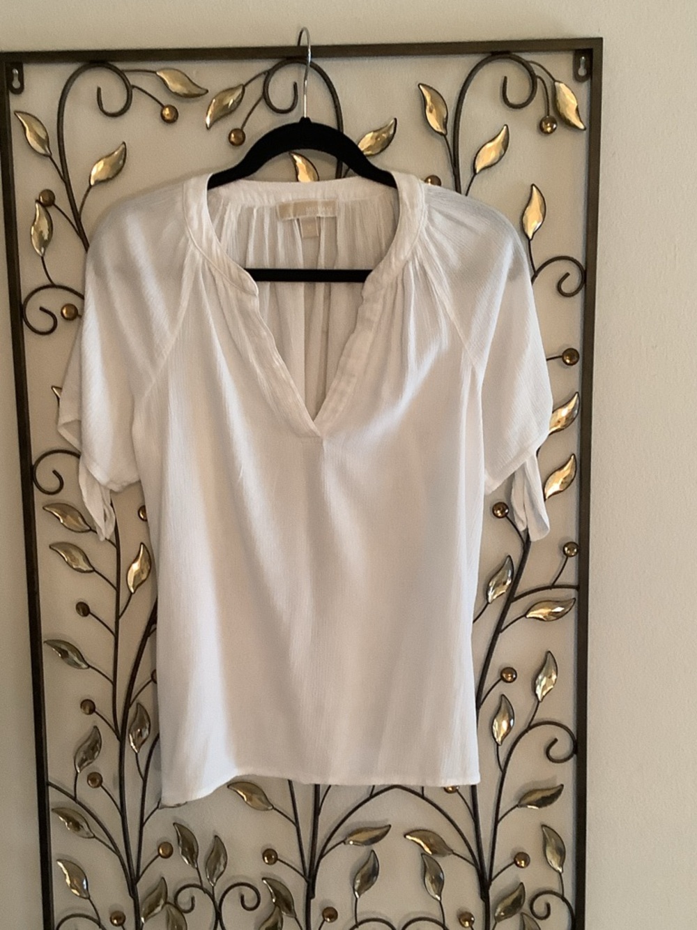 Michael Kors White V-Neck Short Sleeve Blouse